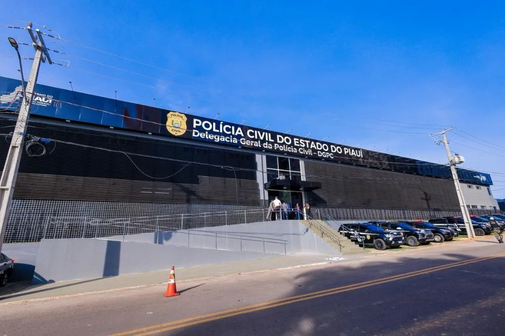 Servidor suspeito de estuprar mulher dentro de delegacia em Teresina será demitido