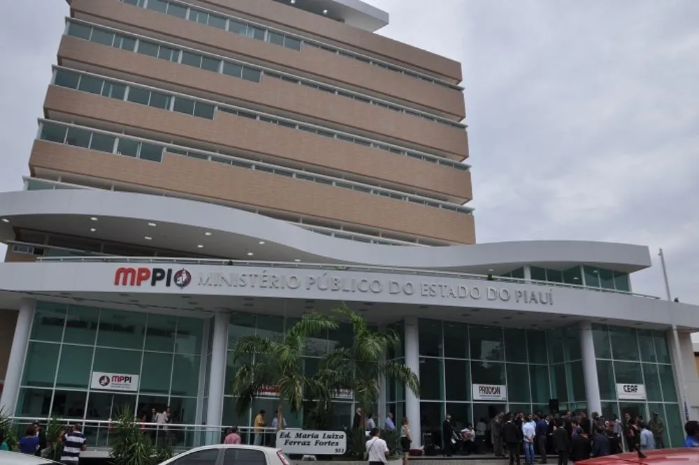 Ministério Público do Piauí denuncia 12 investigados em esquema ligado ao PCC
