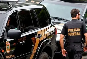 PF prende casal investigado por esquema que desviou R$ 4,6 milhões