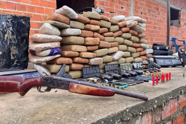 Operação policial localiza novo tonel com drogas enterrado no Maranhão
