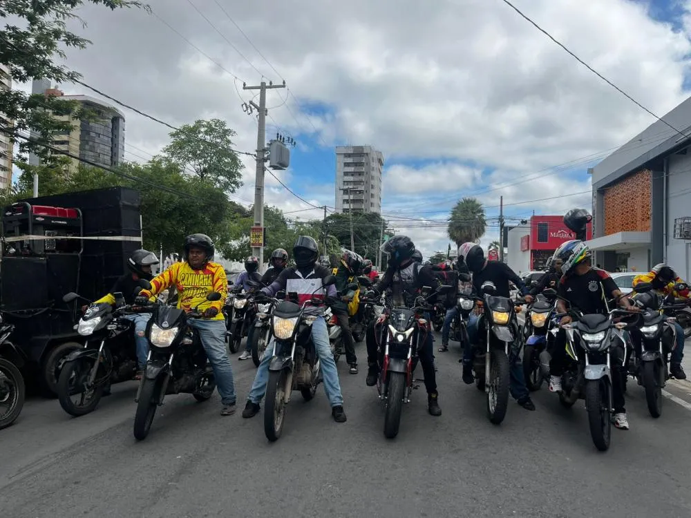Motoristas por app fazem paralisação em Teresina contra PLP 152