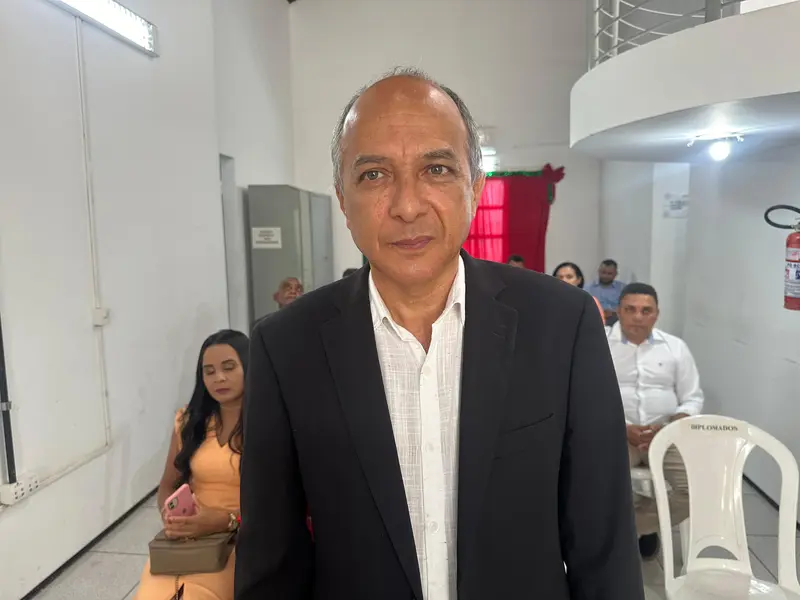Prefeito de São João da Serra é alvo de denúncia após áudio vazado sobre manipulação de eleitores