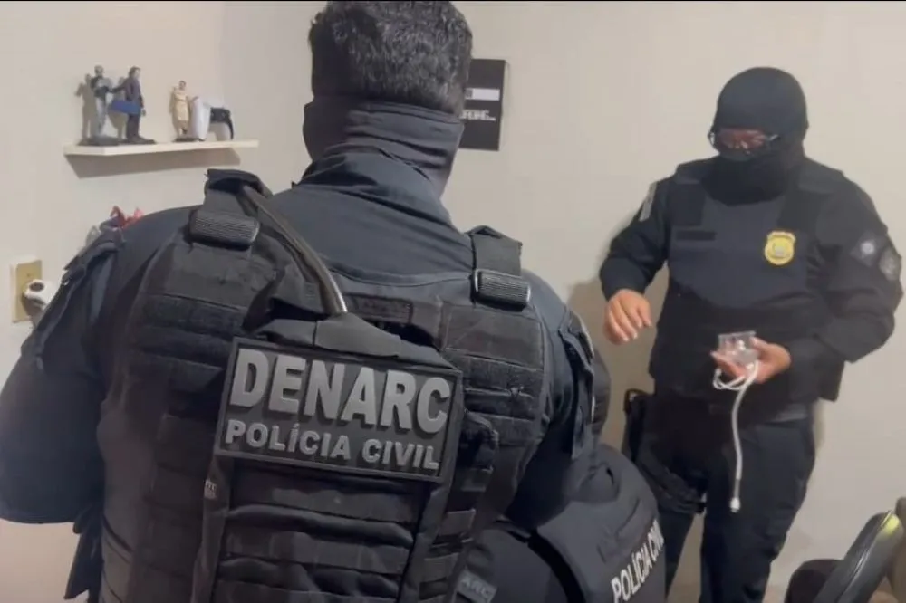 Ação do DENARC apreende armas e prende 6 pessoas em Pau D’Arco