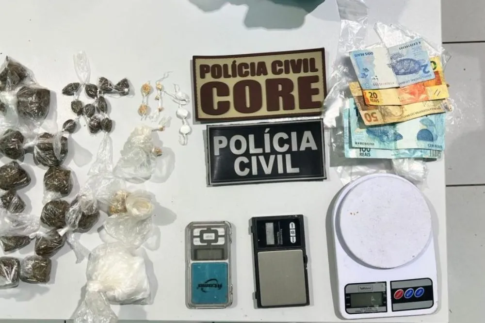 Polícia cumpre mandados contra tráfico de drogas em Elesbão Veloso