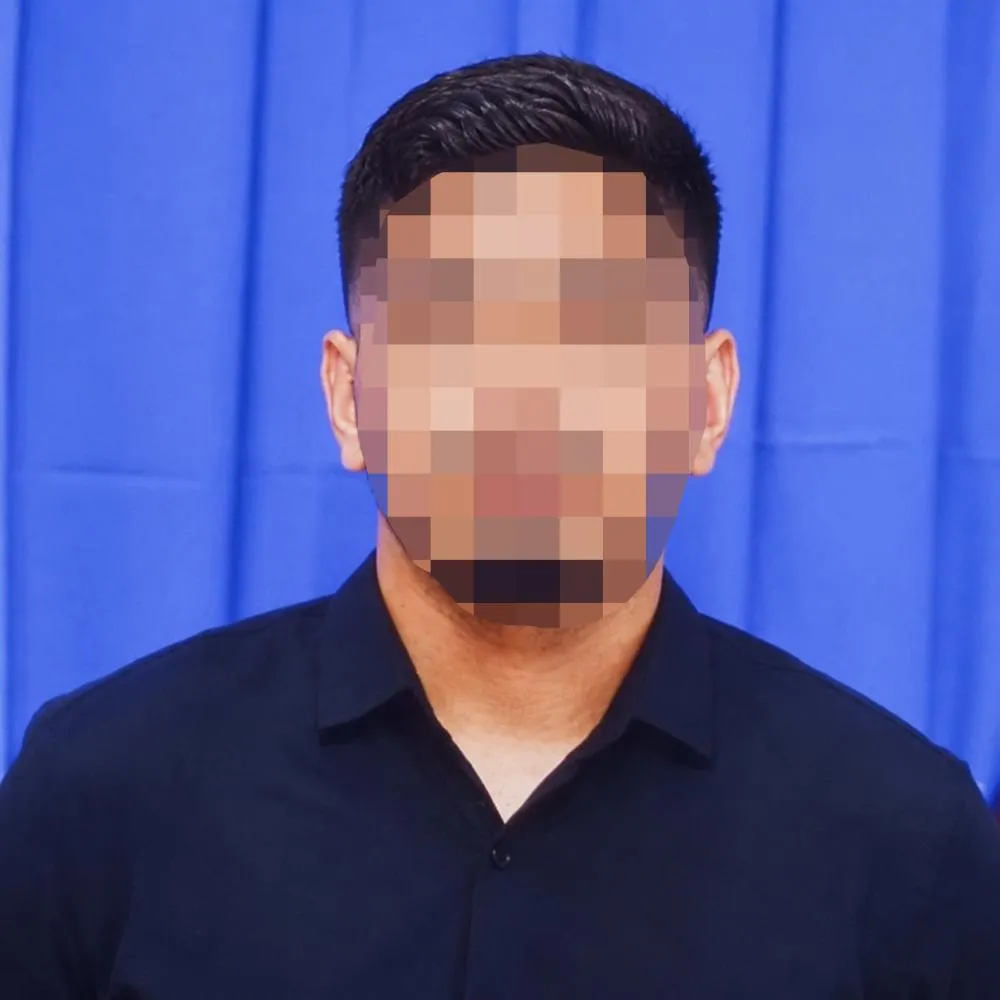 Professor de 23 anos é detido suspeito de importunação sexual contra menores em troca de “favores”
