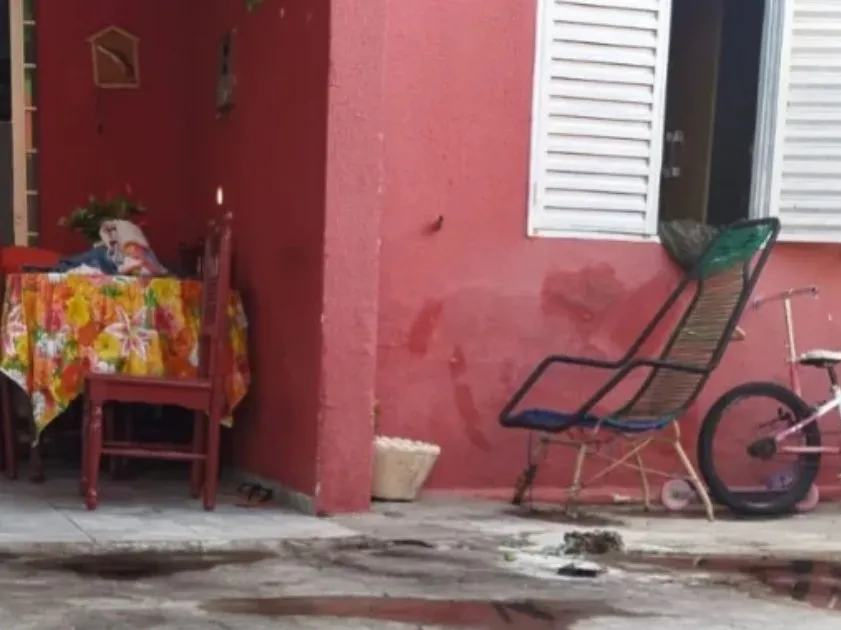 Homem invade casa e ateia fogo em ex-companheira e ex-sogra. 