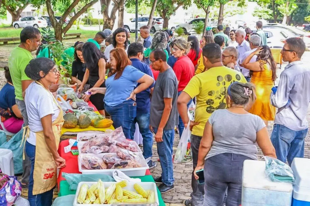 Quitanda da Agricultura Familiar levará produtos a diversos espaços públicos durante o mês de junho
