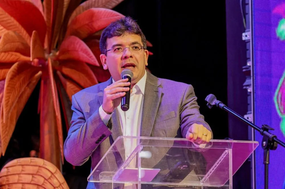 Governador destaca papel do Piauí como referência em inovação na abertura do NEON 2025