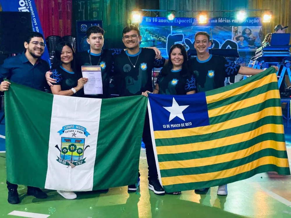 Estudantes piauienses são premiados na 10ª Expoceti, em Pernambuco, com projeto de IA voltado à Educação