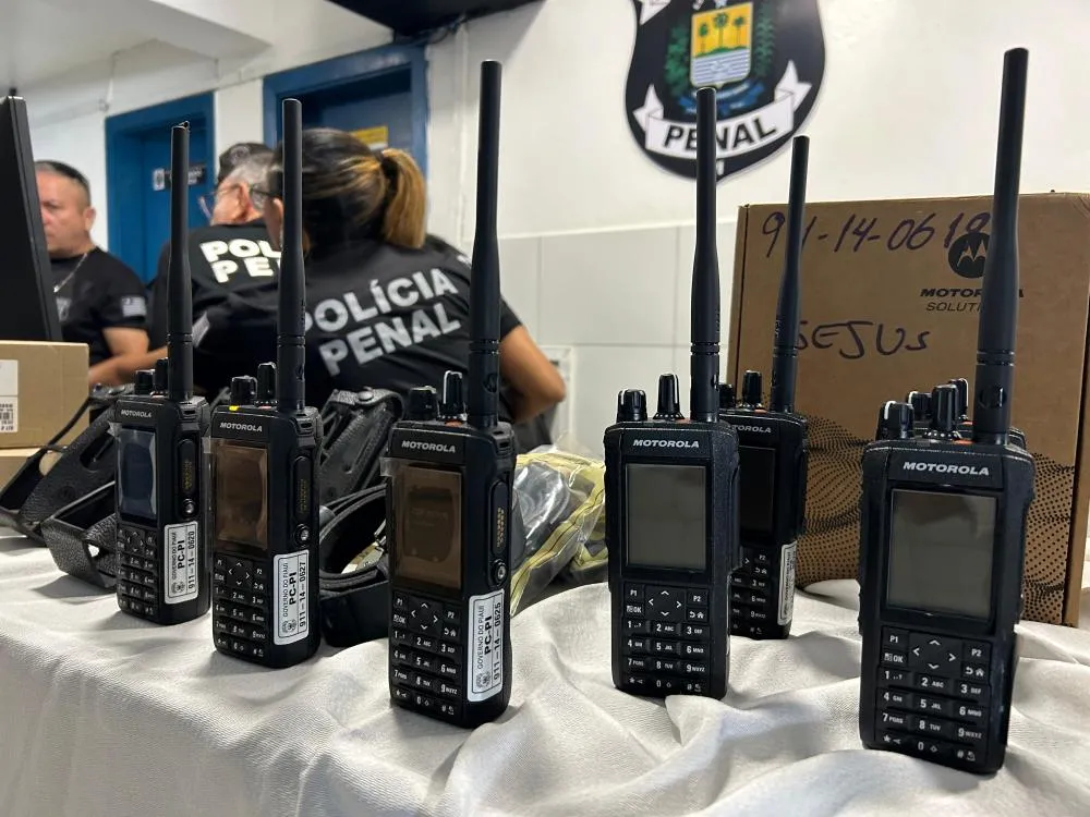 SSP realiza entrega de equipamentos de radiocomunicação de última geração para Polícia Penal