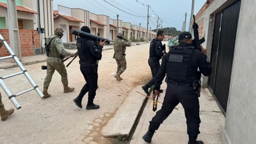  Operação Sintonia Feminina prende 28 mulheres ligadas a facções e ao tráfico de drogas no Piauí