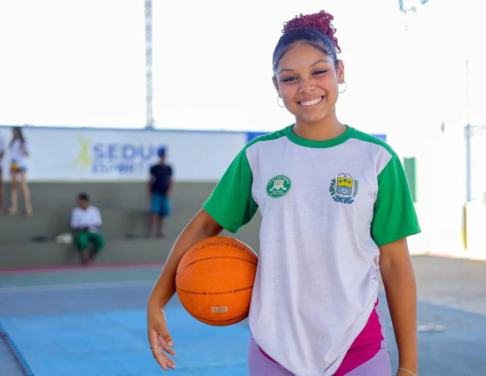 Escolas estaduais seguem com atividades nas férias e mantêm estudantes conectados ao aprendizado