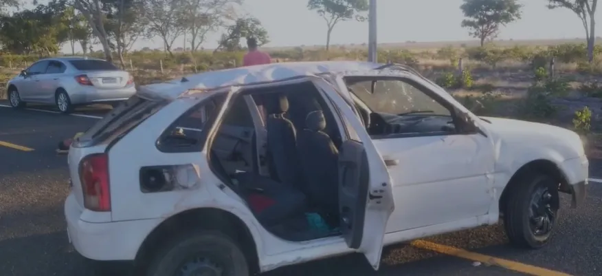 Homem morre após capotar veículo na BR-343 no Sul do Piauí