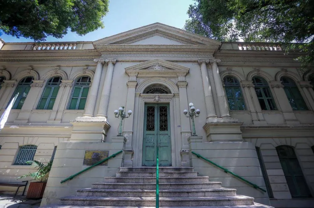Prefeitura propõe reajuste no auxílio-alimentação para servidores municipais