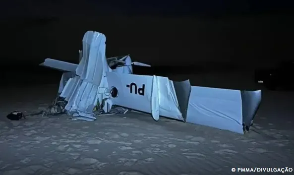 Avião de pequeno porte cai nos Lençóis Maranhenses e deixa dois mortos