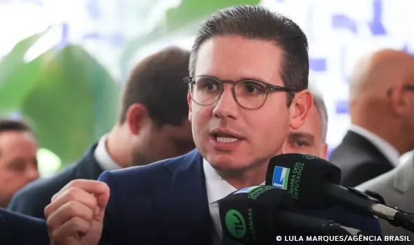 Motta envia pedido de afastamento de 14 deputados após motim na Câmara