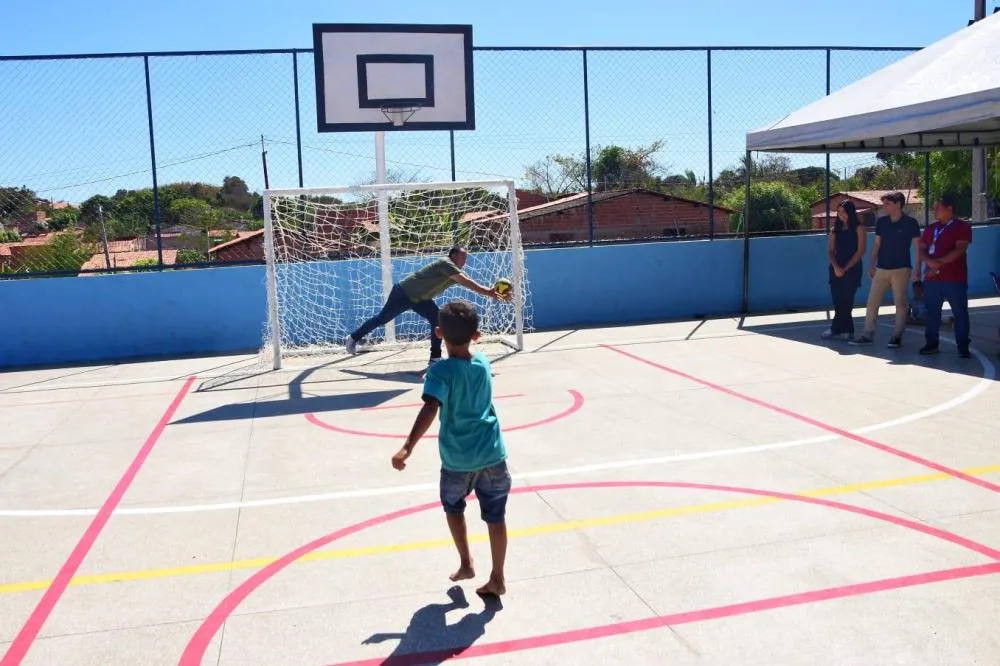 SDU Norte entrega quadra poliesportiva do bairro Aroeiras para comunidade