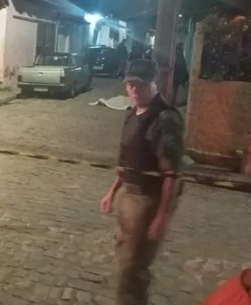 Grupo em motos executa jovem com vários tiros na zona Sudeste de Teresina