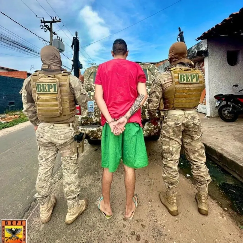 Suspeito de homicídio no Mafrense é preso na casa do pai em Teresina