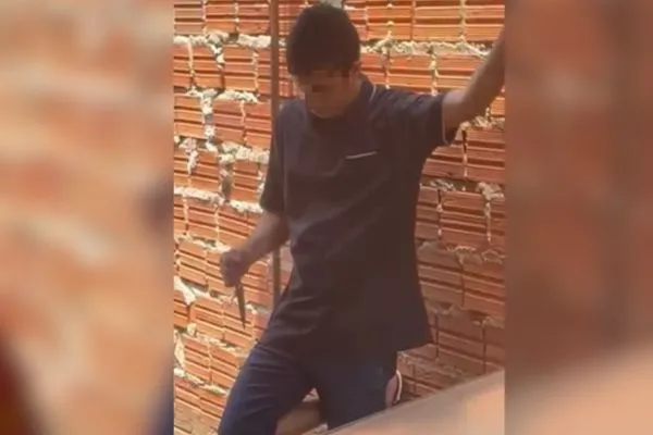 Jovem em surto psicótico faz os próprios pais reféns no interior do Piauí 