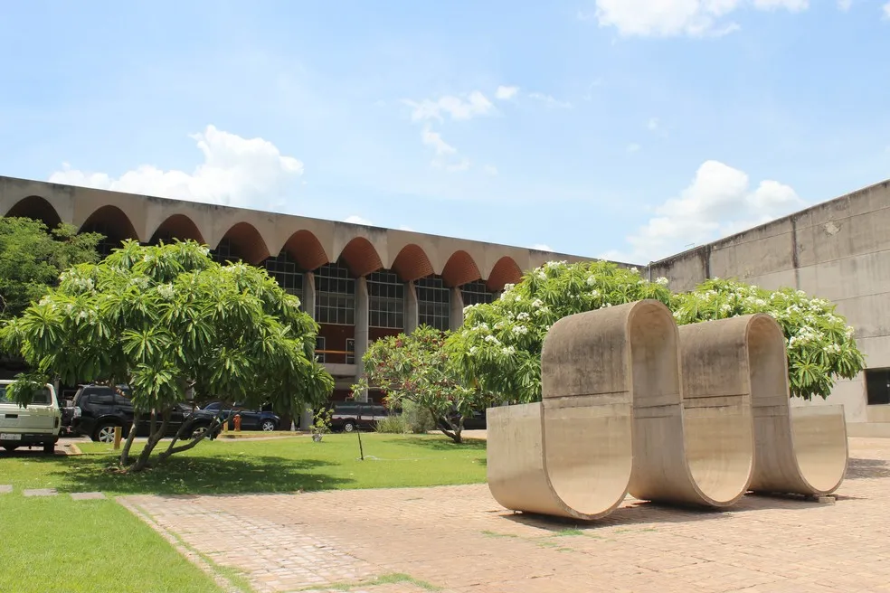 Governo do Piauí entrega Projeto de Lei Orçamentária 2026 à Assembleia Legislativa