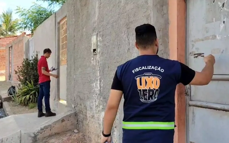 Prefeitura de Teresina realiza ação de sensibilização sobre descarte de resíduos no bairro São Sebastião