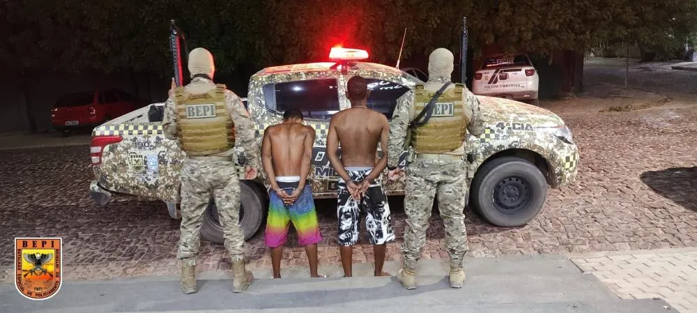 PMPI prende dupla por tráfico de drogas na cidade de Bom Jesus